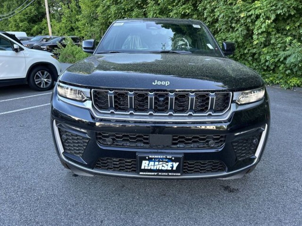 New 2026 Jeep Grand Cherokee LIMITED 4X4 Sport Utility