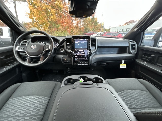 2025 RAM 2500 Tradesman - Photo 12