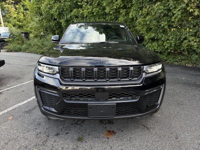 New 2027 Jeep Grand Cherokee LIMITED 4X4 Sport Utility