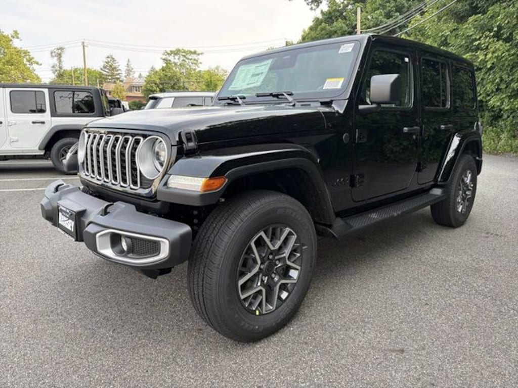 New 2026 Jeep Wrangler 4-DOOR SAHARA Sport Utility