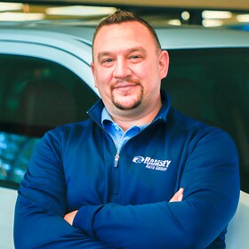 Staff member John Decker from ID_9828ba9b1ff9