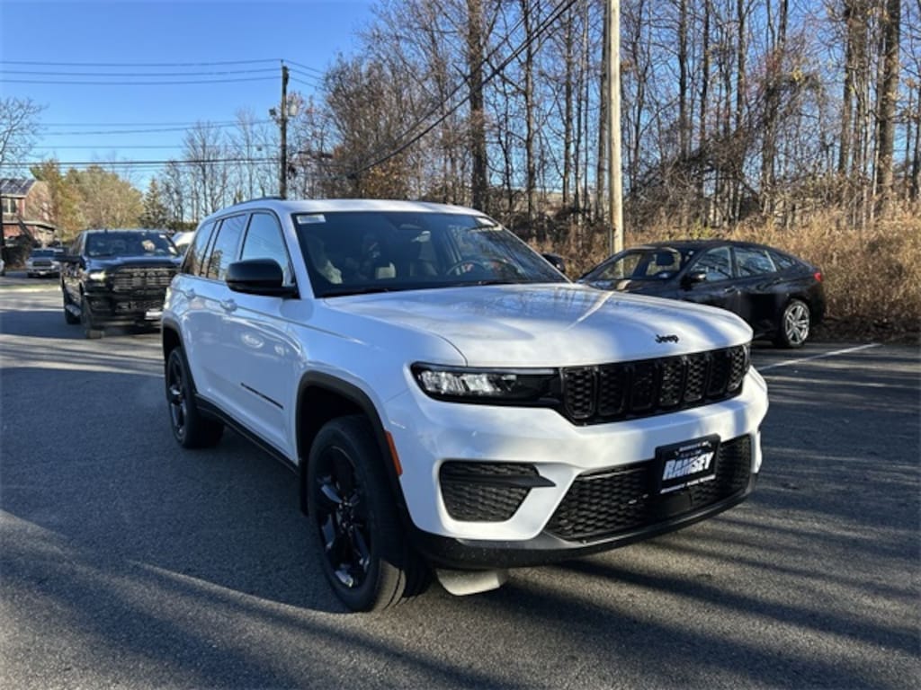 New 2025 Jeep Grand Cherokee ALTITUDE X 4X4 Sport Utility