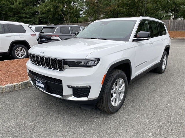 2023 Jeep Grand Cherokee Limited photo 4