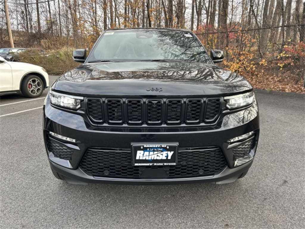 New 2025 Jeep Grand Cherokee LIMITED 4X4 Sport Utility