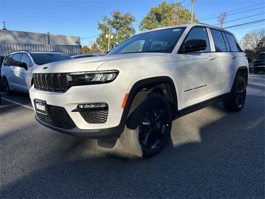 New 2025 Jeep Grand Cherokee LIMITED 4X4 Sport Utility