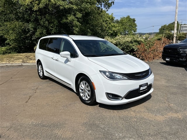 Certified 2019 Chrysler Pacifica Touring L with VIN 2C4RC1BG7KR715493 for sale in Ramsey, NJ