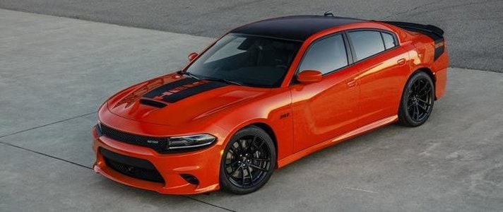2017 Dodge Charger Adds Daytona Trims and Cool Tech Updates