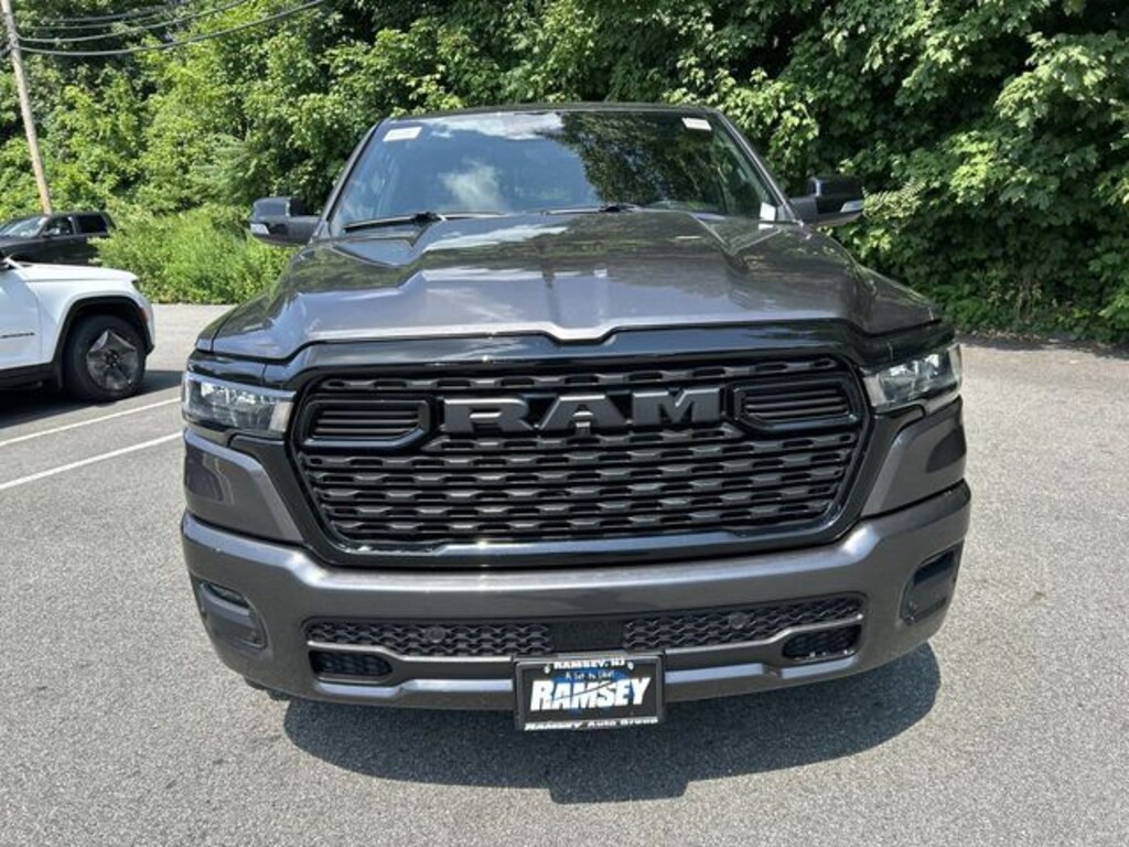 New 2026 Ram 1500 BIG HORN CREW CAB 4X4 5'7 BOX Pickup