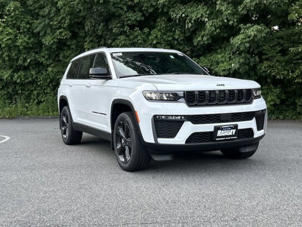 New 2026 Jeep Grand Cherokee L LIMITED 4X4 Sport Utility