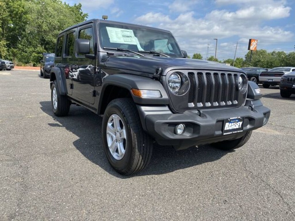 Used 2022 Jeep Wrangler Unlimited Sport SUV