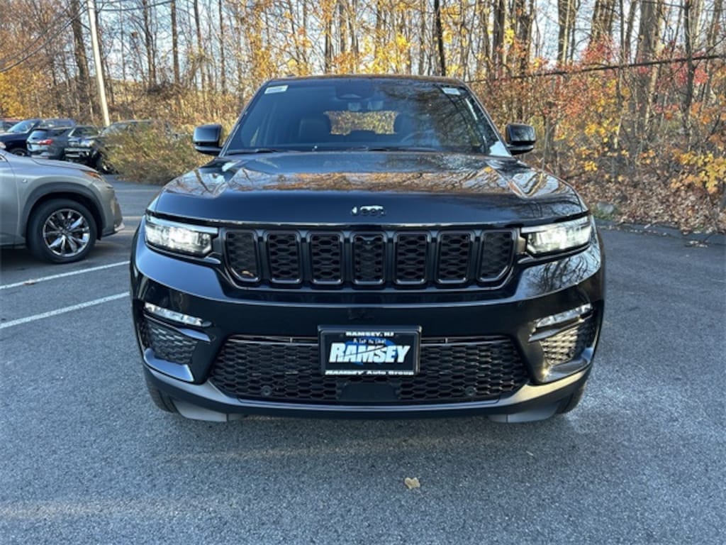 New 2025 Jeep Grand Cherokee LIMITED 4X4 Sport Utility