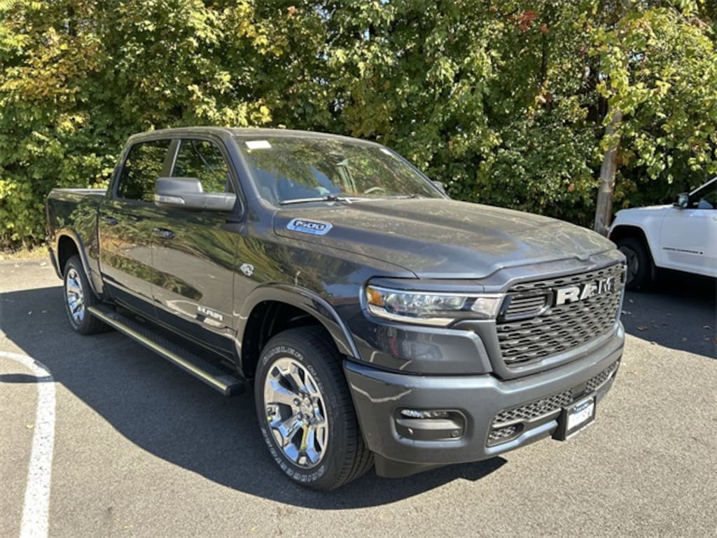 New 2026 Ram 1500 BIG HORN CREW CAB 4X4 5'7 BOX Pickup