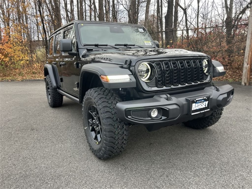 New 2026 Jeep Wrangler 4-DOOR WILLYS Sport Utility