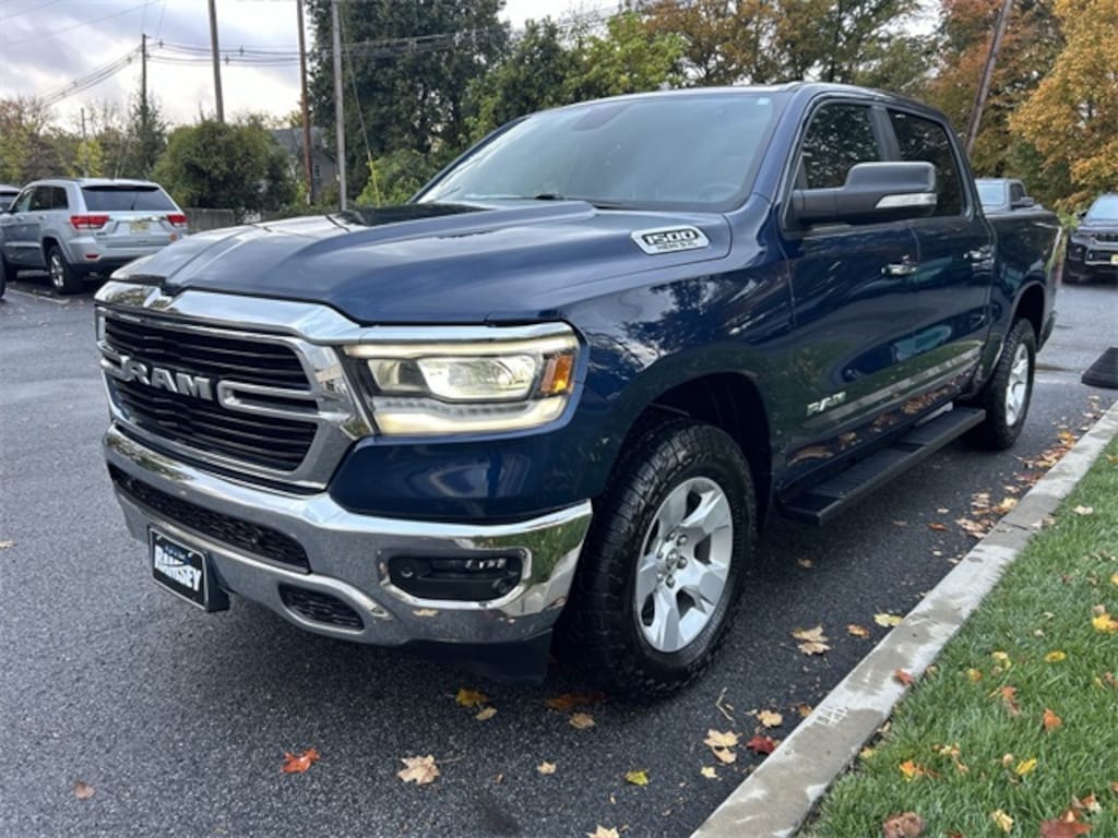 Certified 2019 Ram 1500 Big Horn/Lone Star Truck Crew Cab
