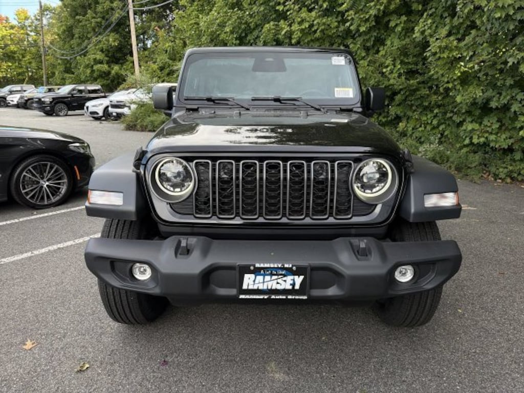 New 2027 Jeep Wrangler 4-DOOR SPORT S Sport Utility