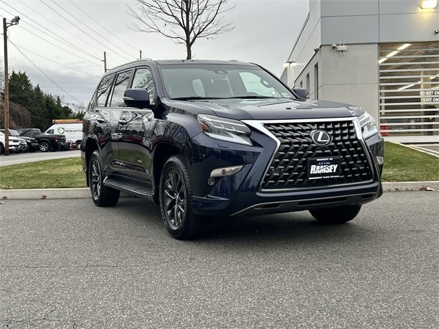 2023 Lexus GX PREMIUM's photo