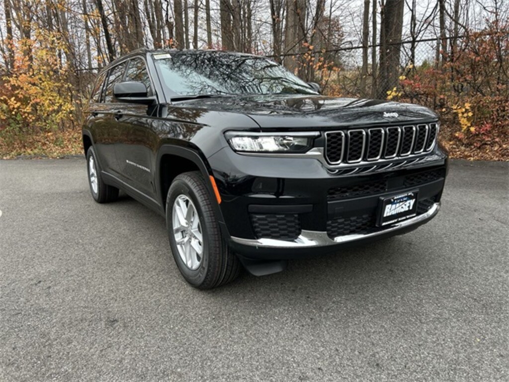 New 2025 Jeep Grand Cherokee L L LAREDO X 4X4 Sport Utility