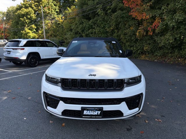 New 2027 Jeep Grand Cherokee SUMMIT 4X4 Sport Utility