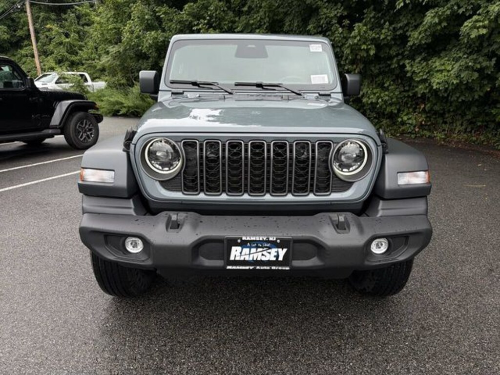 New 2026 Jeep Wrangler 4-DOOR SPORT S Sport Utility