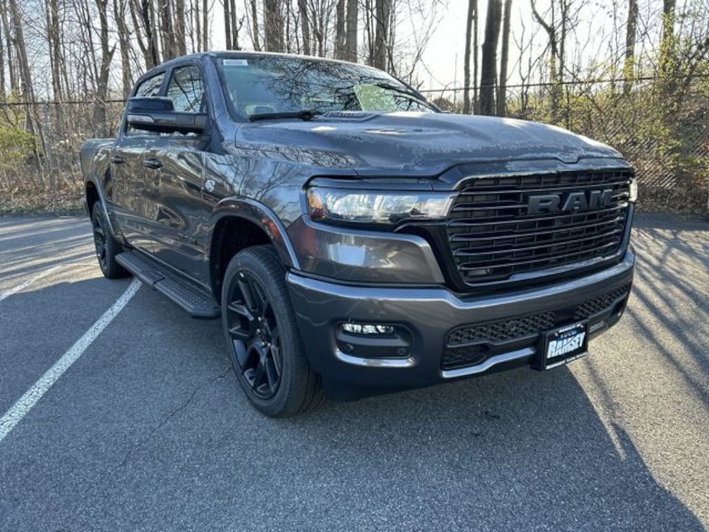 New 2026 Ram 1500 LARAMIE CREW CAB 4X4 5'7 BOX Pickup