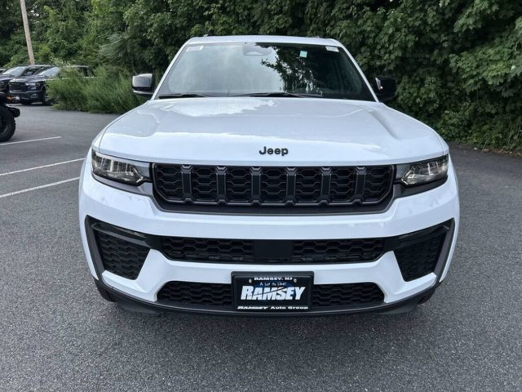 New 2026 Jeep Grand Cherokee L LIMITED 4X4 Sport Utility
