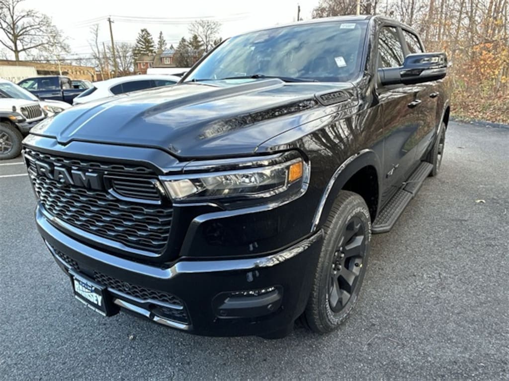 New 2026 Ram 1500 BIG HORN CREW CAB 4X4 5'7 BOX Pickup