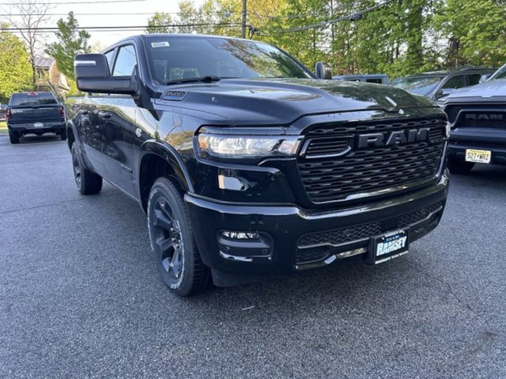 New 2026 Ram 1500 BIG HORN CREW CAB 4X4 5'7 BOX Pickup