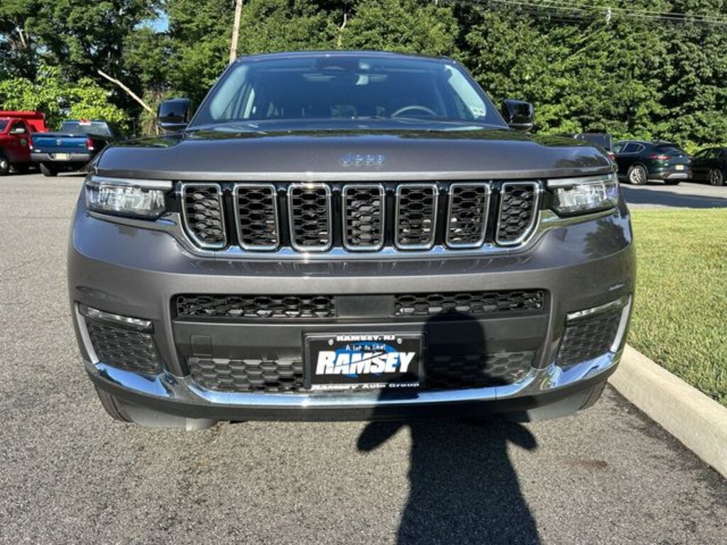 Used 2023 Jeep Grand Cherokee L Limited SUV