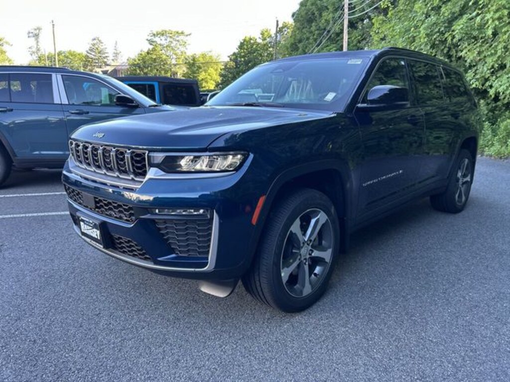 New 2026 Jeep Grand Cherokee L L LIMITED 4X4 Sport Utility