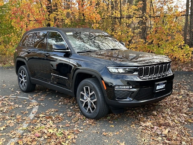 2025 Jeep Grand Cherokee Limited's photo