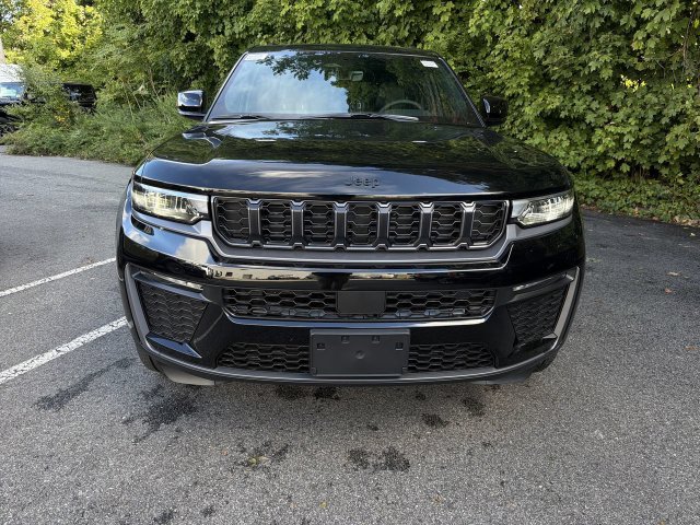 New 2027 Jeep Grand Cherokee LIMITED 4X4 Sport Utility