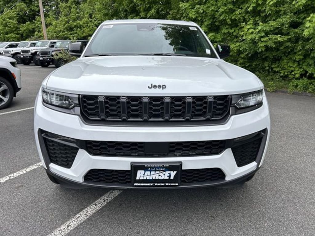 New 2026 Jeep Grand Cherokee L L LIMITED 4X4 Sport Utility