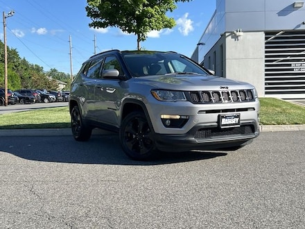 2020 Jeep Compass Latitude SUV DYNAMIC_PREF_LABEL_INVENTORY_FEATURED_USED_INVENTORY_FEATURED1_ALTATTRIBUTEAFTER
