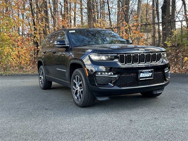 2025 Jeep Grand Cherokee Limited's photo
