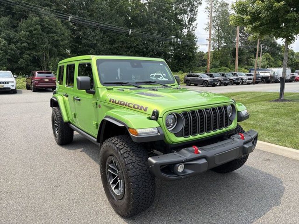 Used 2025 Jeep Wrangler Rubicon SUV