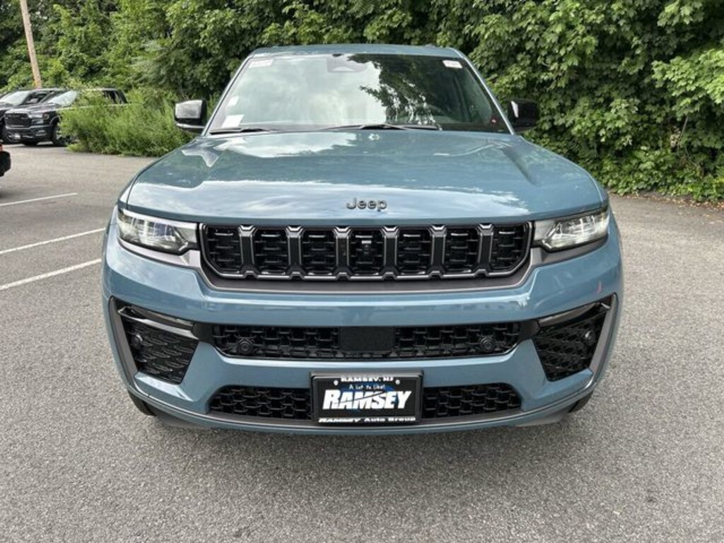 New 2026 Jeep Grand Cherokee L LIMITED RESERVE 4X4 Sport Utility