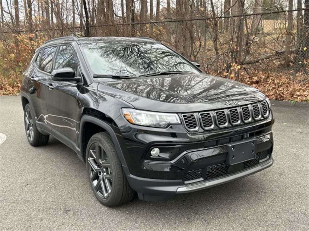 New 2026 Jeep Compass LIMITED ALTITUDE 4X4 Sport Utility