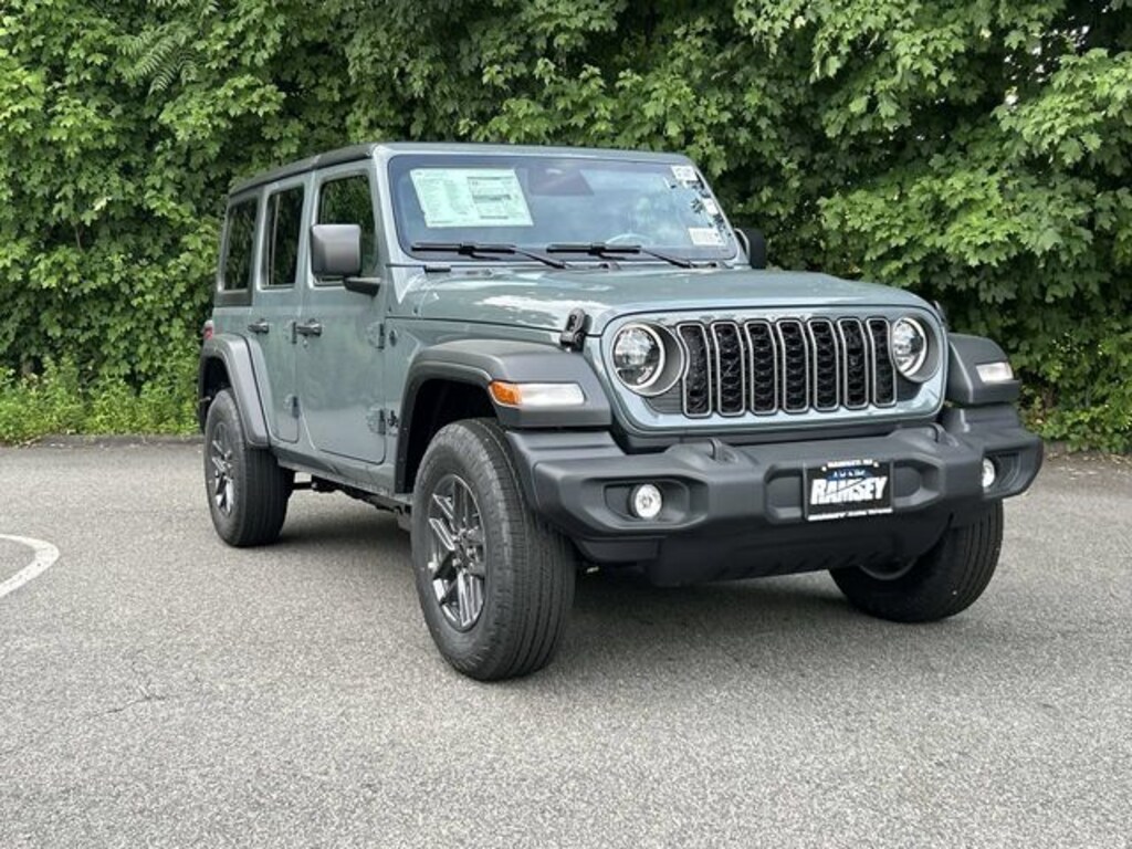 New 2026 Jeep Wrangler 4-DOOR SPORT S Sport Utility
