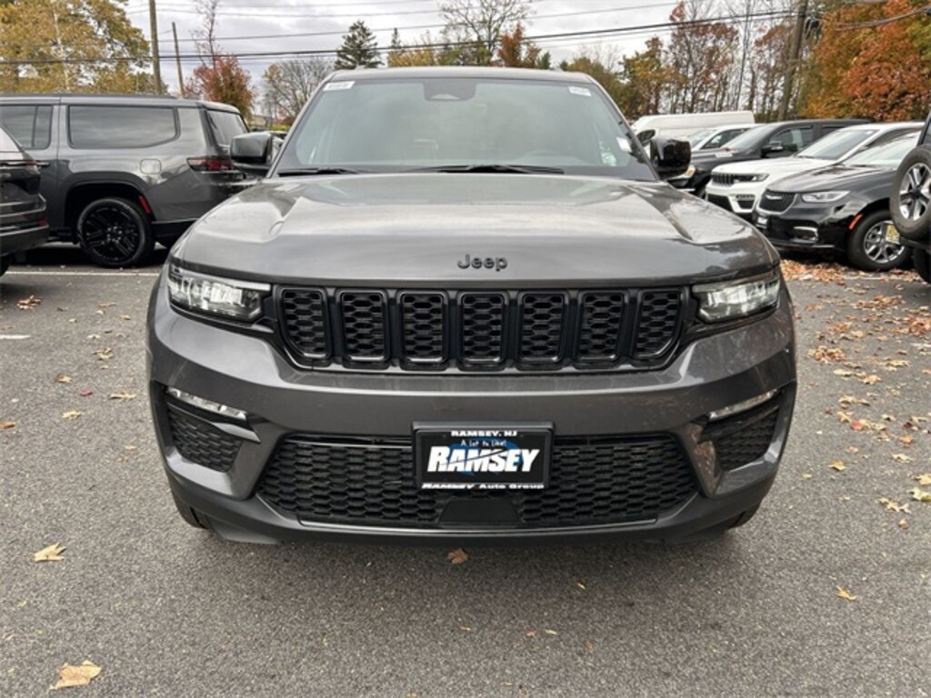 New 2025 Jeep Grand Cherokee LIMITED 4X4 Sport Utility