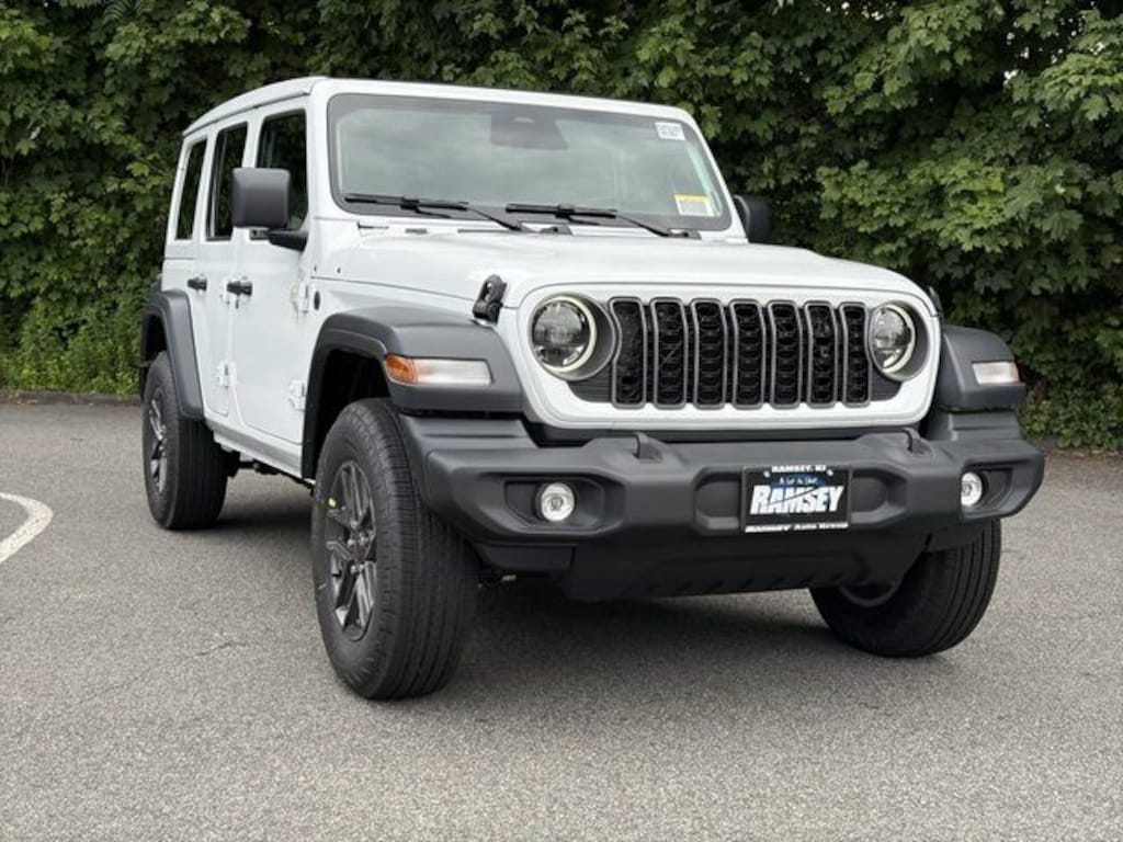 New 2026 Jeep Wrangler 4-DOOR SPORT S Sport Utility