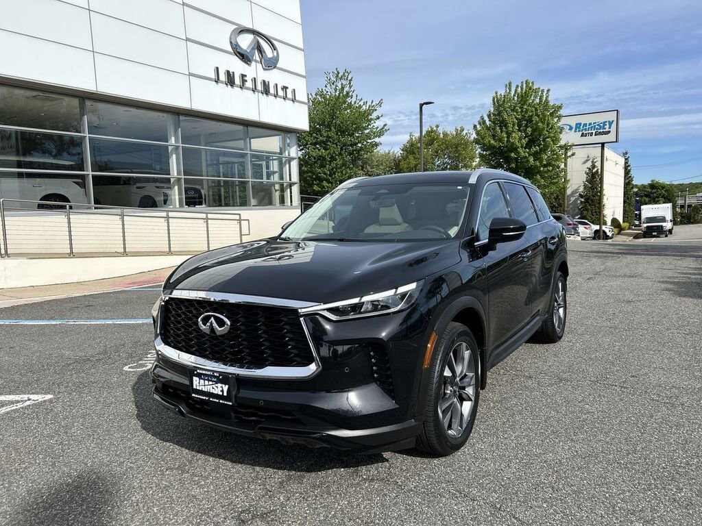 Certified 2023 INFINITI QX60 LUXE SUV