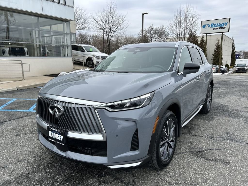 New 2026 INFINITI QX60 LUXE SUV