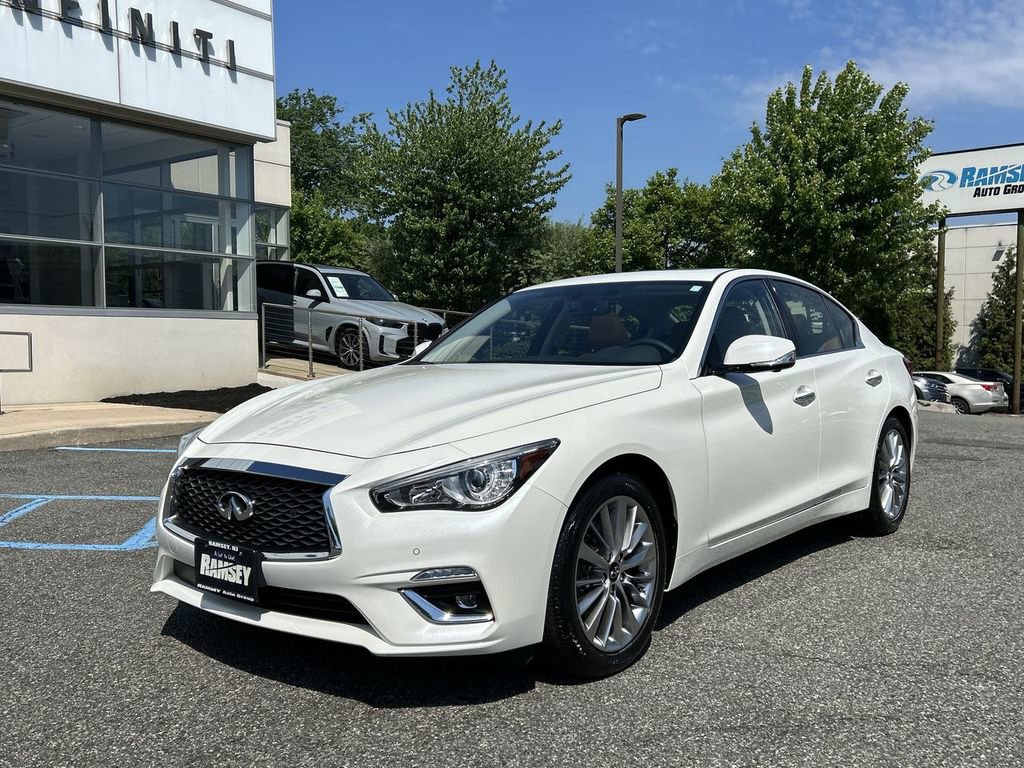2023 INFINITI Q50