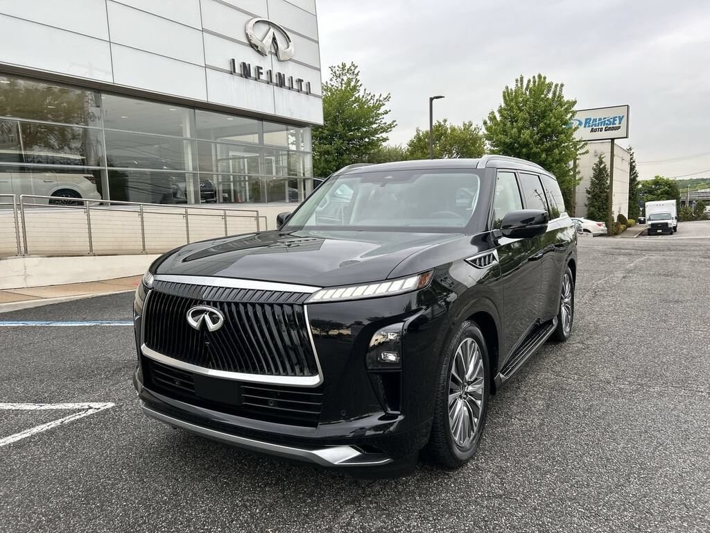 Certified 2025 INFINITI QX80 SENSORY SUV