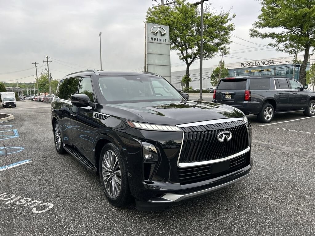Certified 2025 INFINITI QX80 SENSORY SUV