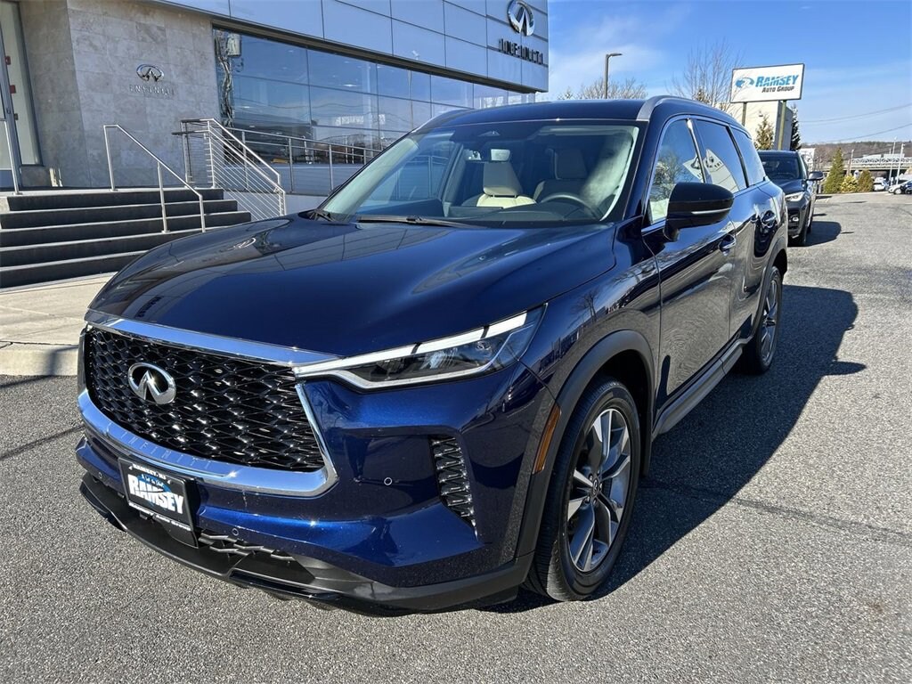 Certified 2023 INFINITI QX60 LUXE SUV