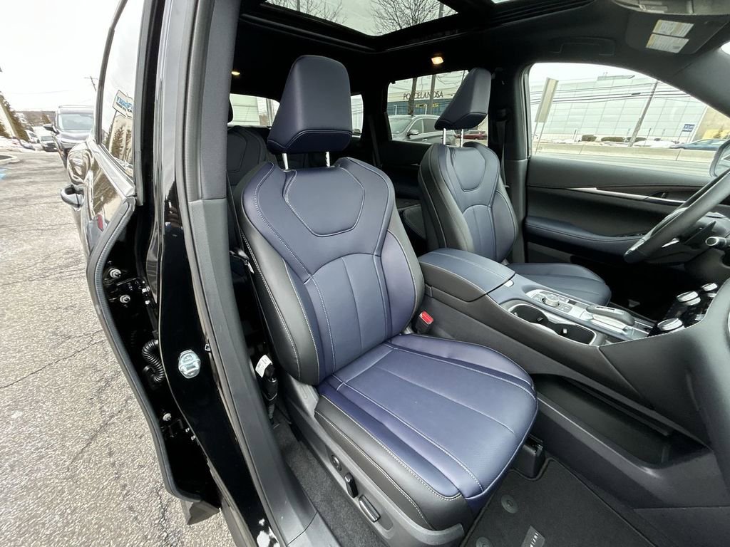 2026 INFINITI QX60 Sport - Photo 16