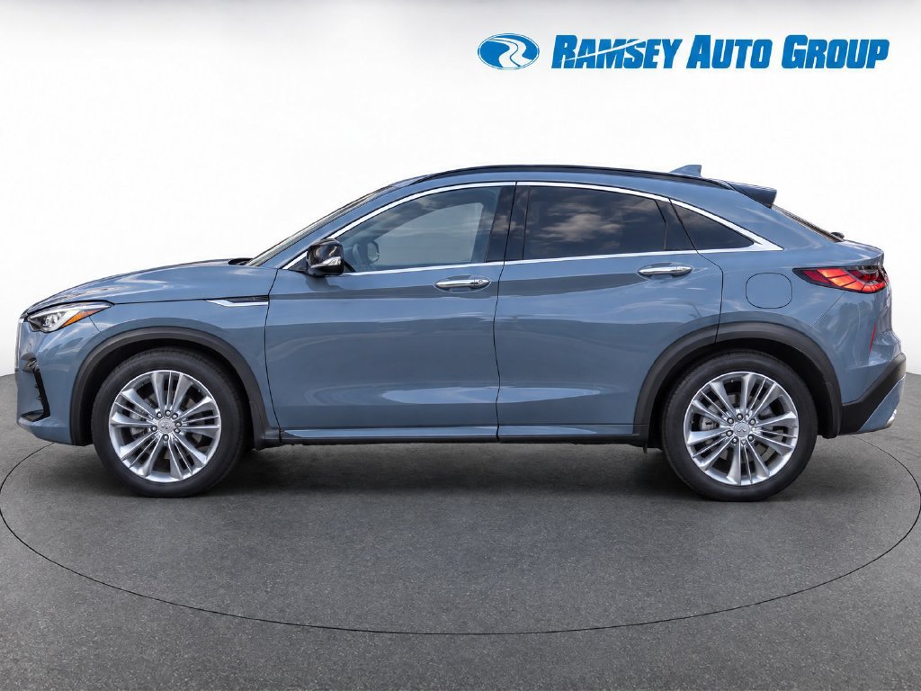 2023 INFINITI QX55 Essential