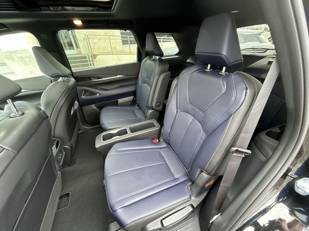 2026 INFINITI QX60 Sport - Photo 13