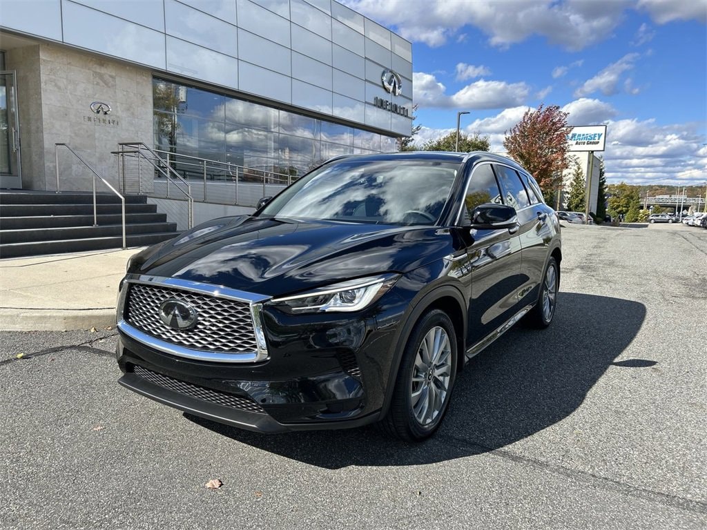 Certified 2023 INFINITI QX50 LUXE SUV